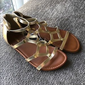 *brand new* Girls Cherokee Gladiator Sandal